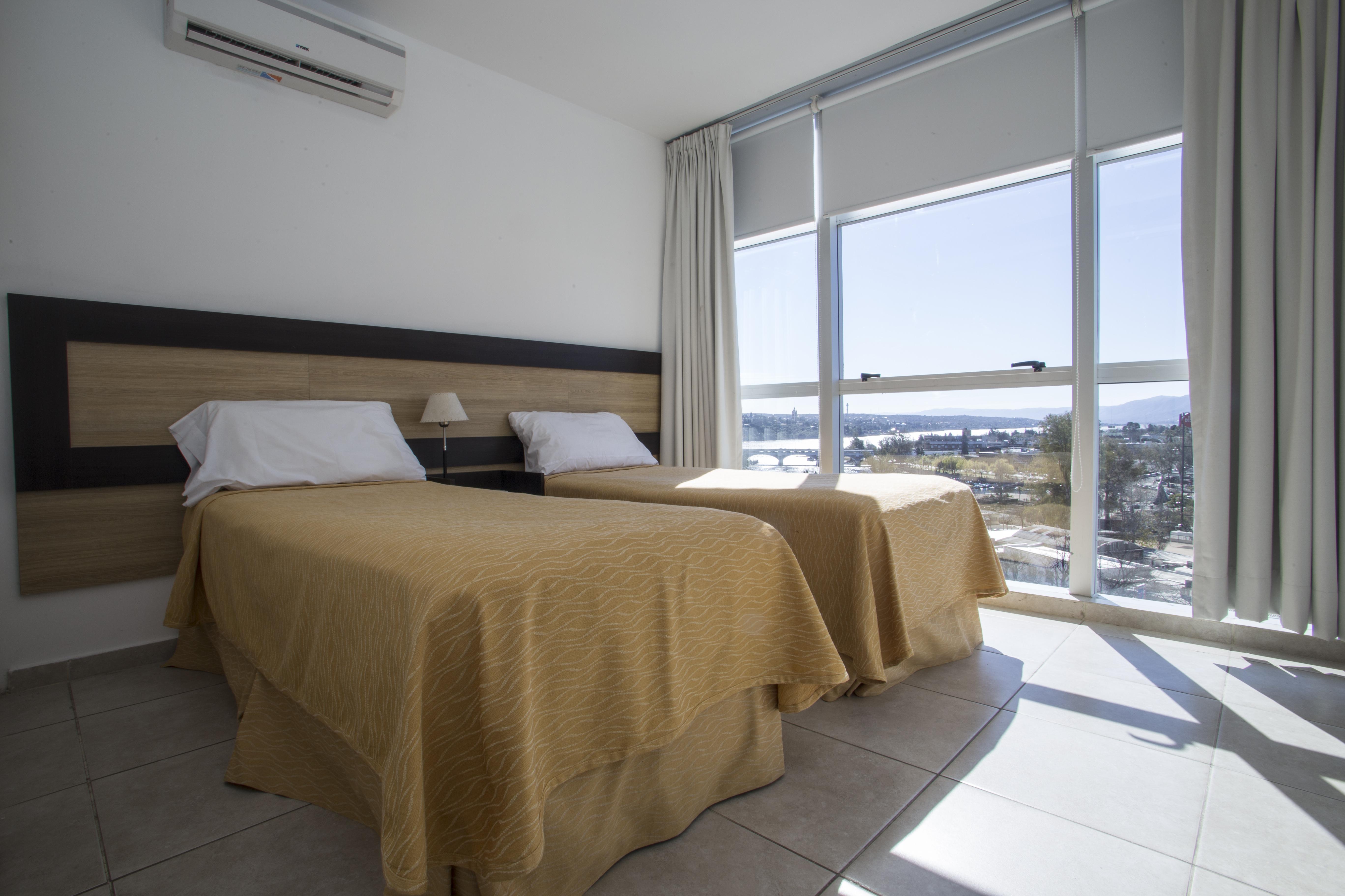 Amerian Carlos Paz & Suites Вилья-Карлос-Пас Экстерьер фото