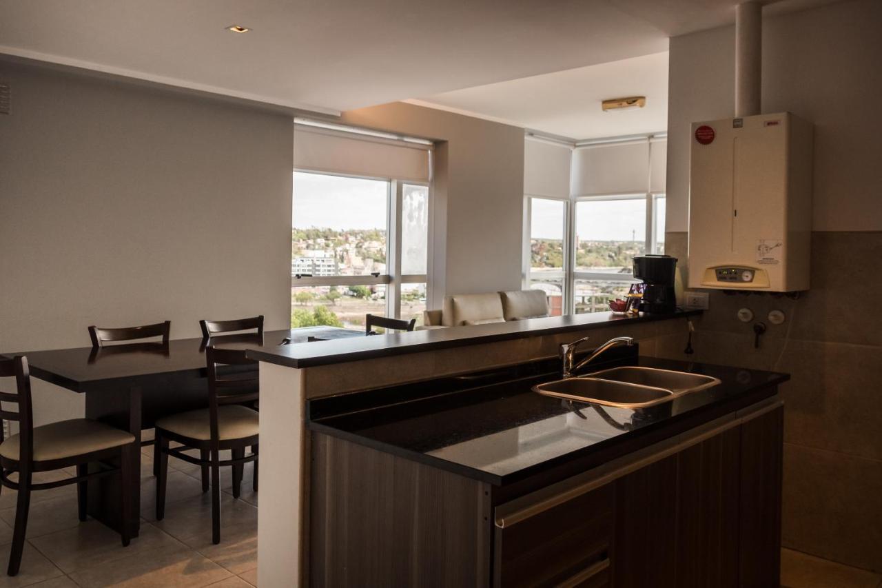 Amerian Carlos Paz & Suites Вилья-Карлос-Пас Экстерьер фото